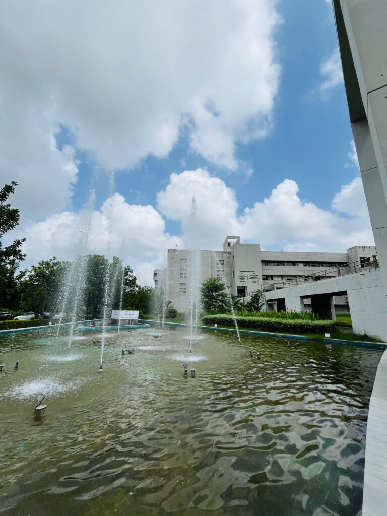 73ef0cdc-0c58-4534-b19b-1e0ad19ddf10